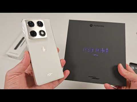 Does the Motorola Razr Fold 2026 use PWM dimming?