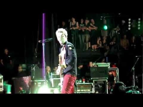 Green Day Burnout (Live In Irvine) 8/31/10