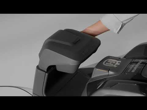 How to place Automower® 305E, 310E and 320 NERA robotic mowers in the charging station