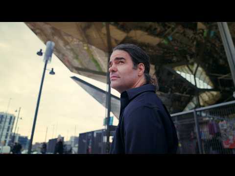 Street Photographer Jonathan Jasberg | Explore the World with Curiosity