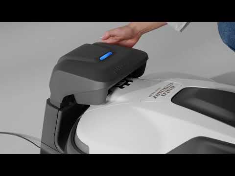 How to place Automower® 405VE, 410VE, 430V and 450V NERA robotic mowers in the charging station
