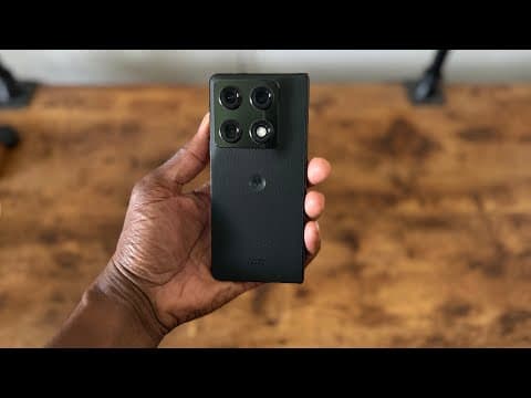 Motorola dropped the ball, BUT the Moto Razr Fold 2026 is still a WIN!