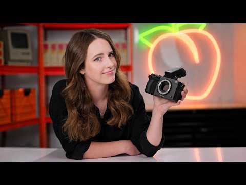 Sony FX5 - who is this actually for?