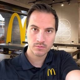 Jeremy Lefebvre Makes Money